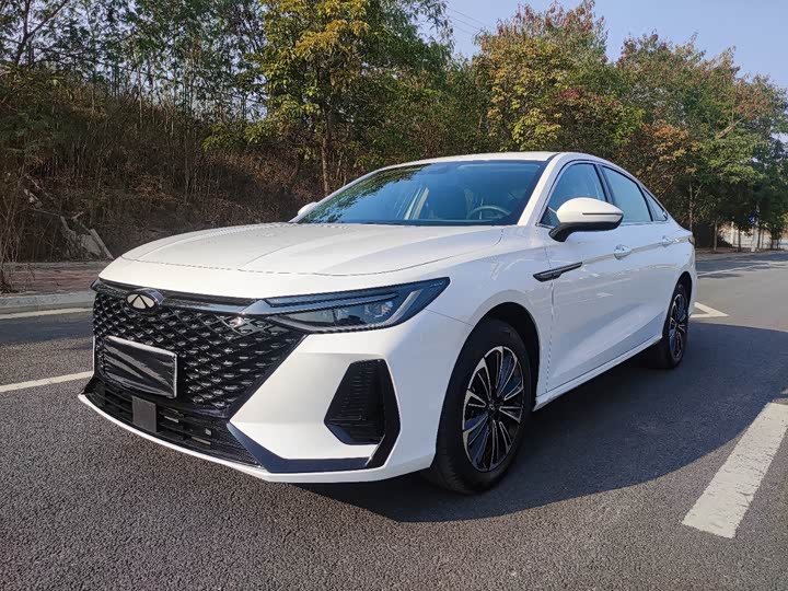 Фото 1 - Chery Fulwin A8