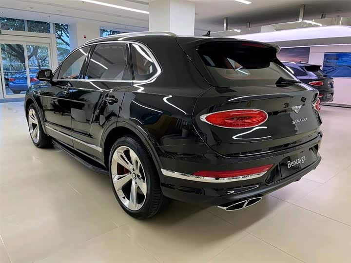 Фото 4 - Bentley Bentayga