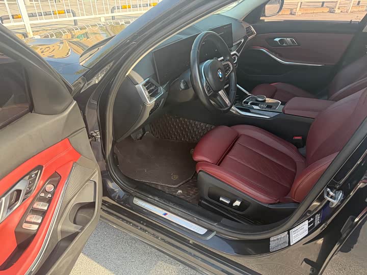 Фото 6 - BMW 3 Series