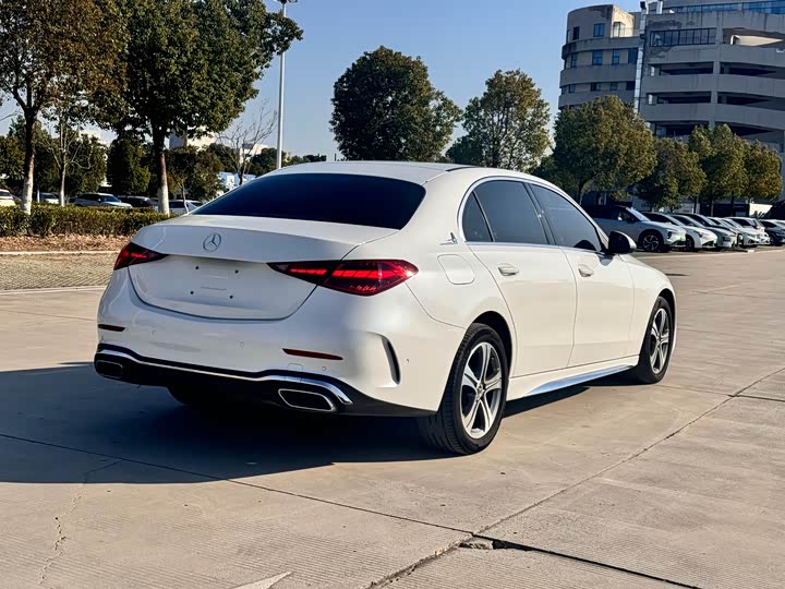 Фото 5 - Mercedes-Benz C-Class