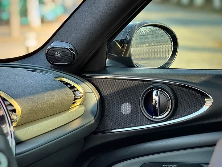 Фото 6 - Mini Clubman