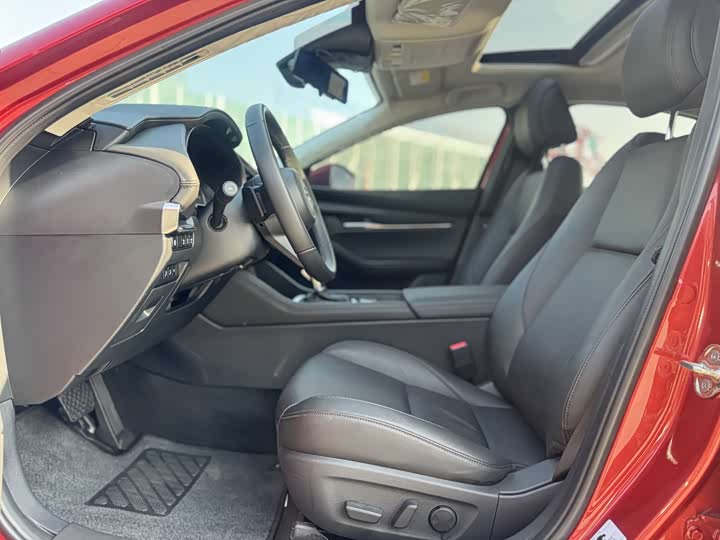 Фото 4 - Mazda 3 (Axela)