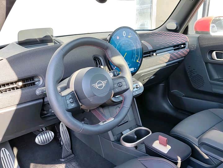 Фото 3 - Mini Mini JCW