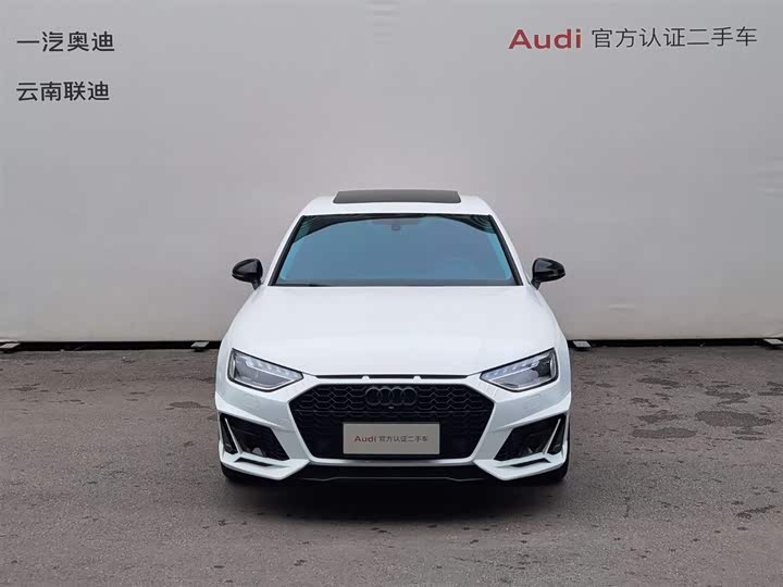 Фото 2 - Audi A4L