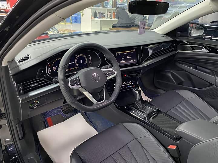 Фото 4 - Volkswagen Passat