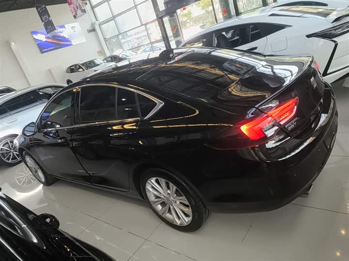 Фото 5 - Buick Regal