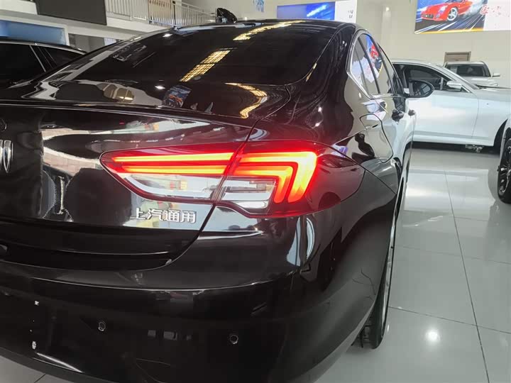 Фото 8 - Buick Regal