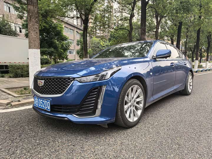 Фото 1 - Cadillac CT5