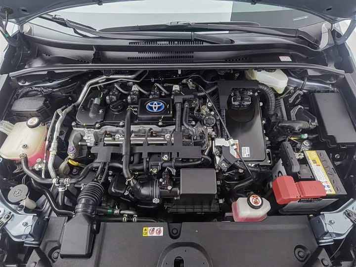 Фото 6 - Toyota Corolla