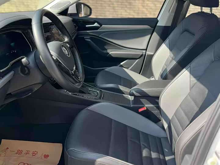 Фото 4 - Volkswagen Sagitar L