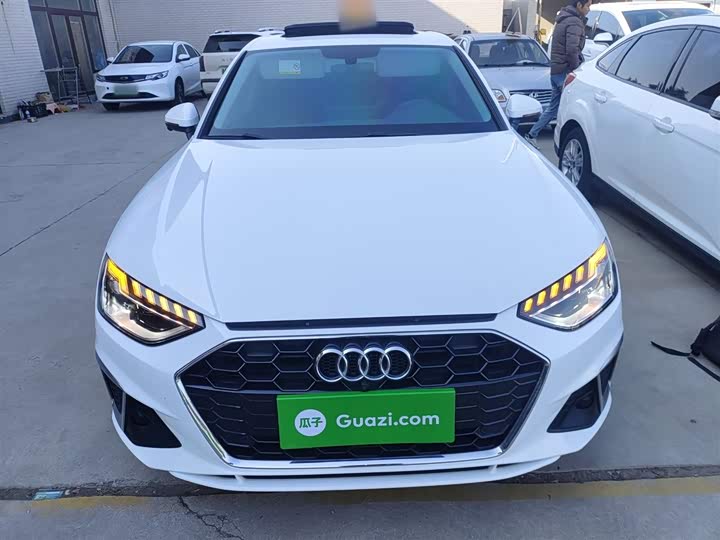 Фото 3 - Audi A4L