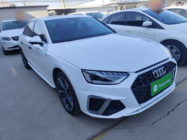 Фото 4 - Audi A4L