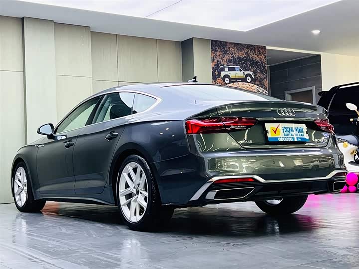 Фото 6 - Audi A5