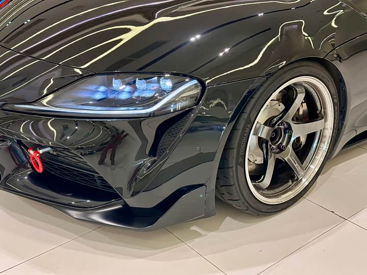 Фото 5 - Toyota Supra