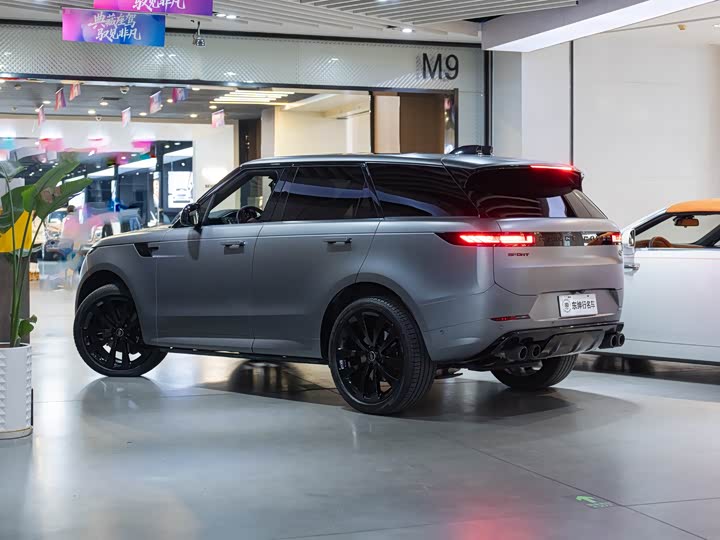 Фото 4 - Land Rover Range Rover Sport