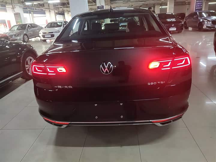 Фото 6 - Volkswagen Magotan