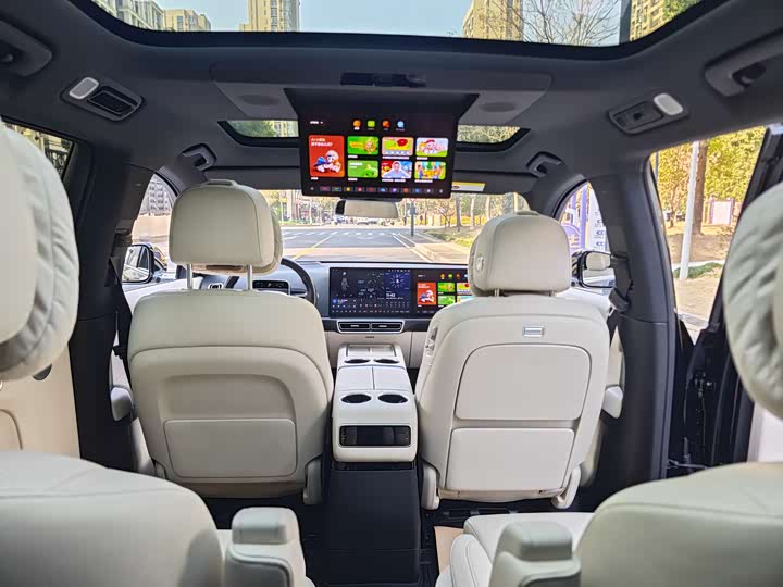 Фото 6 - LiXiang L9