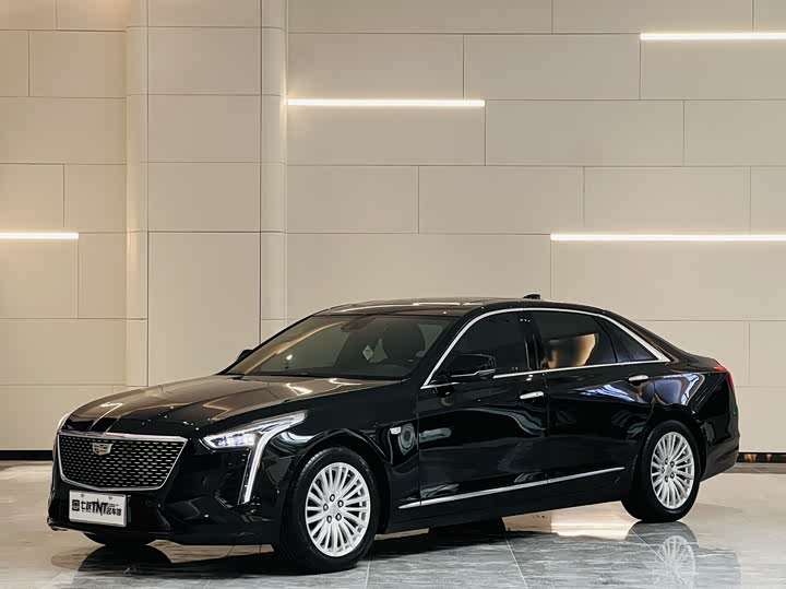 Фото 1 - Cadillac CT6