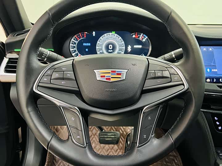 Фото 7 - Cadillac CT6