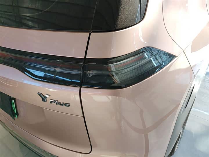 Фото 8 - GAC Aion Y