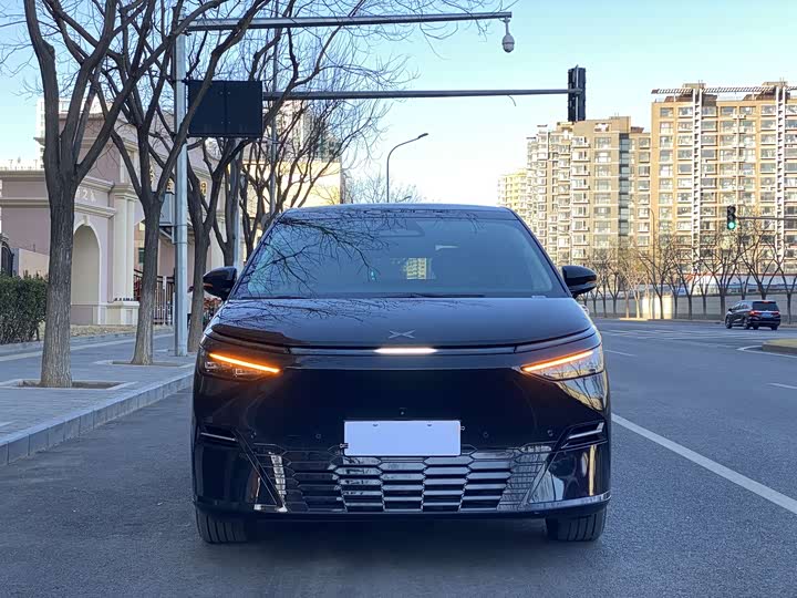 Фото 7 - XPeng X9