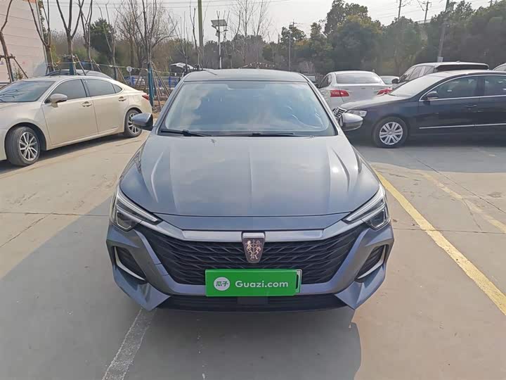 Фото 3 - Roewe i6 Max EV