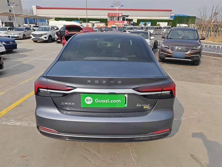 Фото 6 - Roewe i6 Max EV