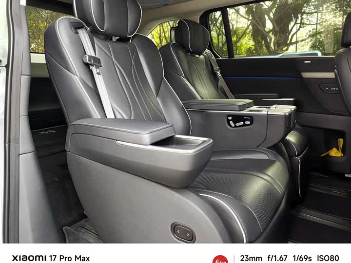 Фото 7 - XPeng X9