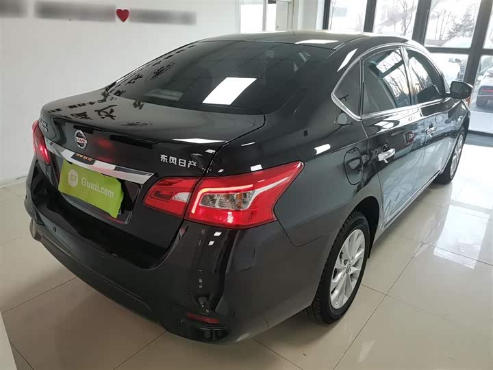 Фото 7 - Nissan Sylphy