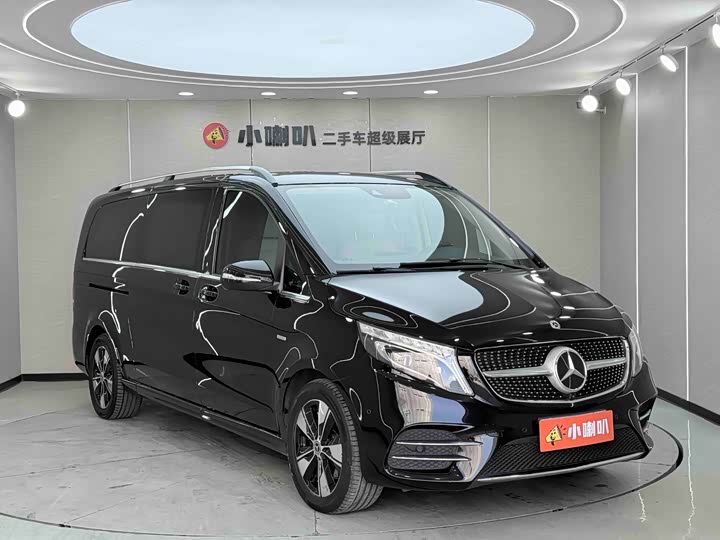 Фото 3 - Mercedes-Benz V-Class