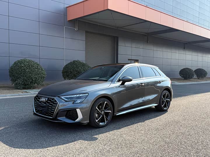 Фото 1 - Audi A3