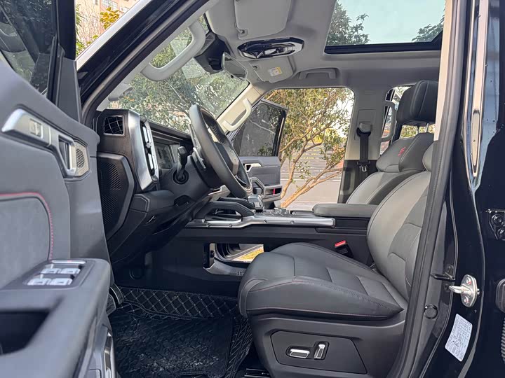 Фото 4 - Jetour T2