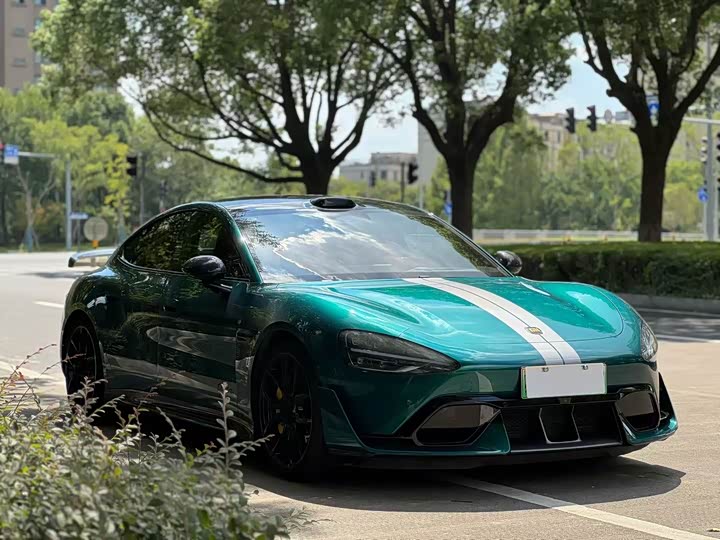 Фото 3 - Xiaomi SU7 Ultra