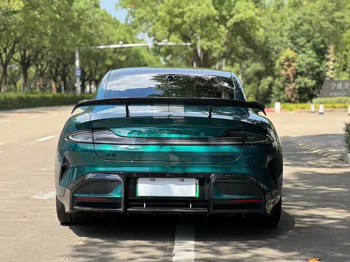 Фото 8 - Xiaomi SU7 Ultra