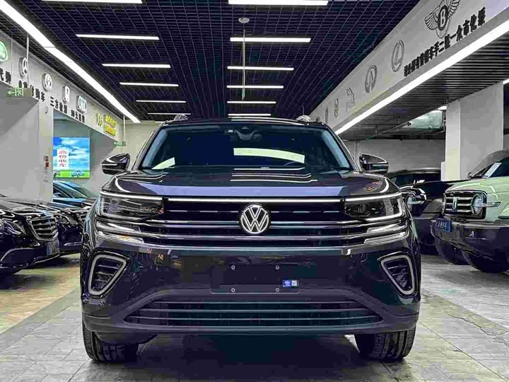 Фото 2 - Volkswagen Tavendor