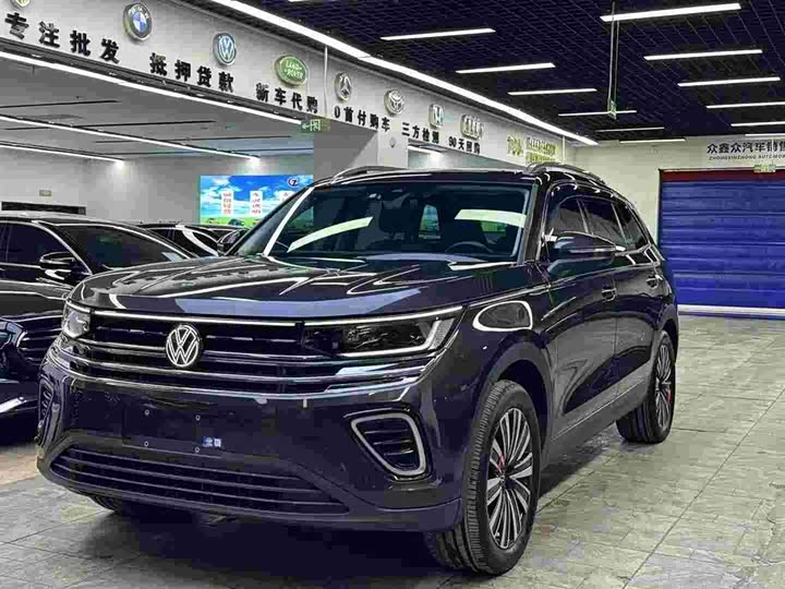 Фото 3 - Volkswagen Tavendor