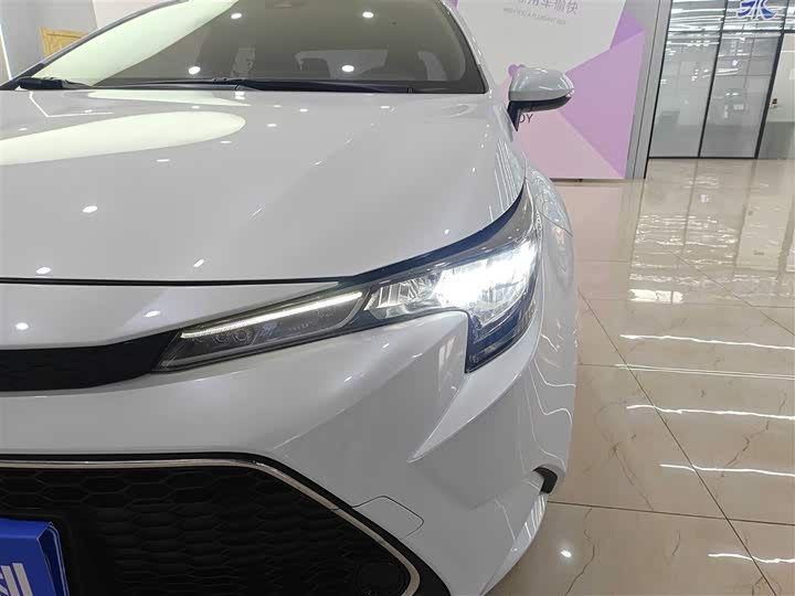 Фото 3 - Toyota Levin