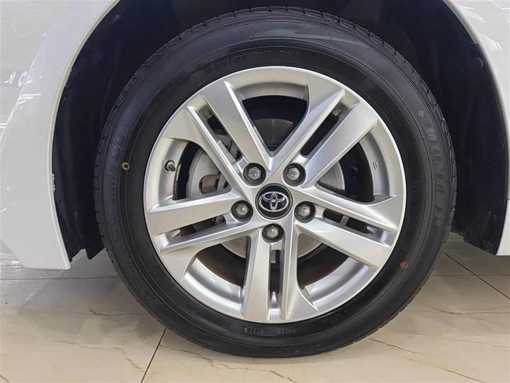 Фото 4 - Toyota Levin