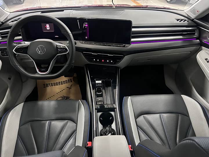 Фото 7 - Volkswagen Lamando L