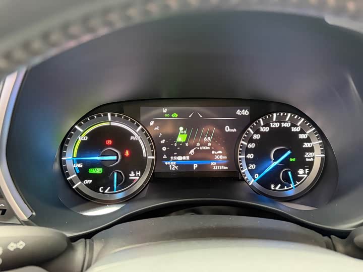 Фото 8 - Toyota Highlander