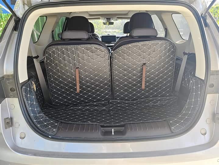 Фото 4 - Geely Jiaji