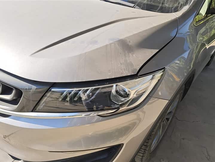 Фото 5 - Geely Jiaji