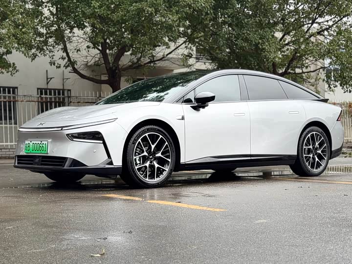 Фото 1 - XPeng F57