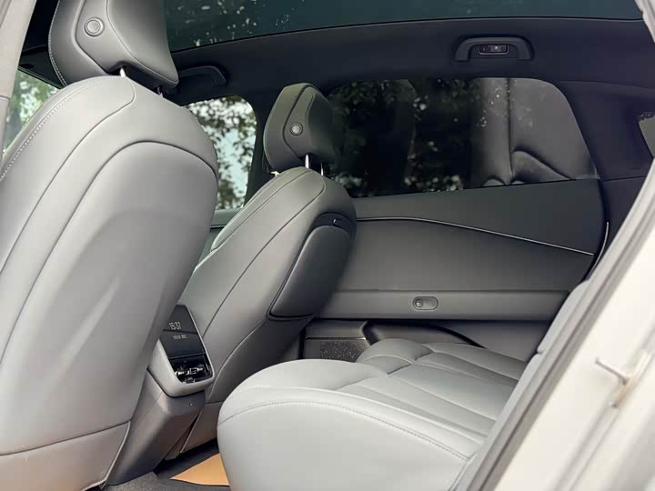 Фото 6 - XPeng F57