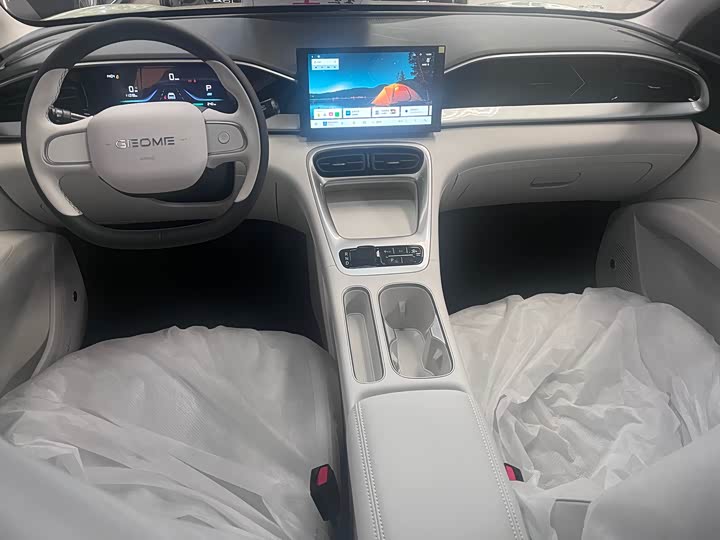 Фото 5 - Geely Galaxy Geome