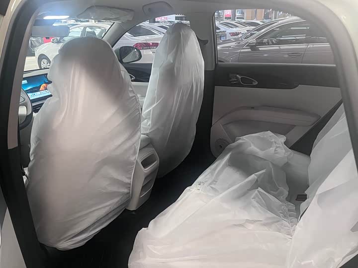 Фото 6 - Geely Galaxy Geome