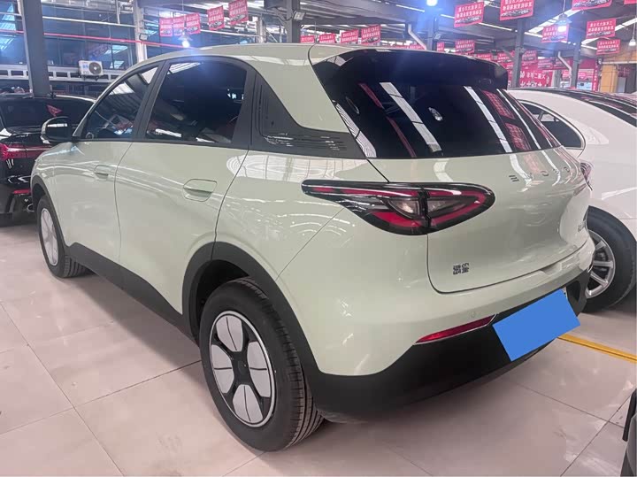 Фото 9 - Geely Galaxy Geome