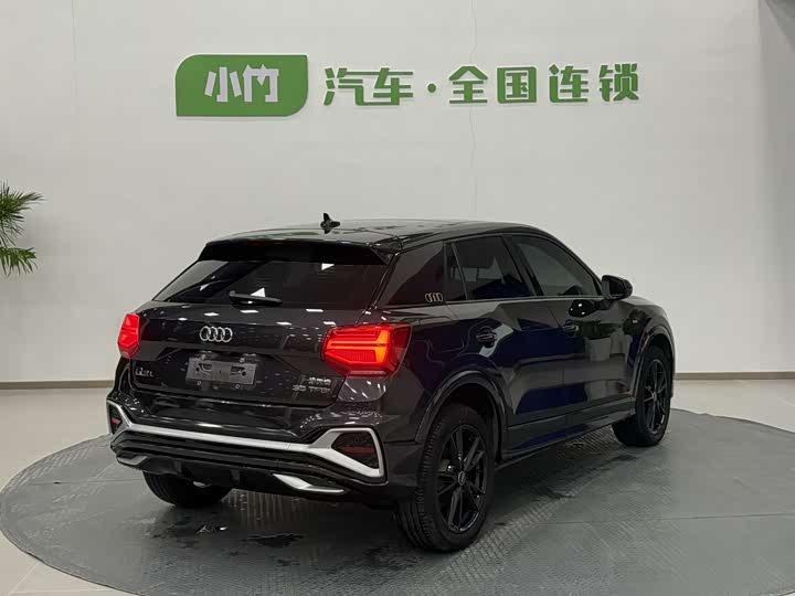 Фото 6 - Audi Q2L