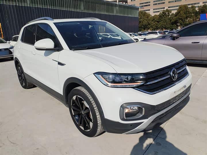 Фото 4 - Volkswagen Tacqua