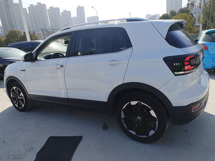 Фото 5 - Volkswagen Tacqua